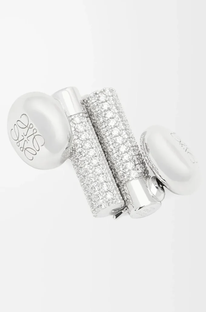 Pebble stud earrings in sterling silver and crystals Silver/White