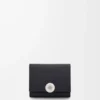 Pebble trifold wallet in pebble grain calfskin Black Pebble trifold wallet in pebble grain calfskin Black
