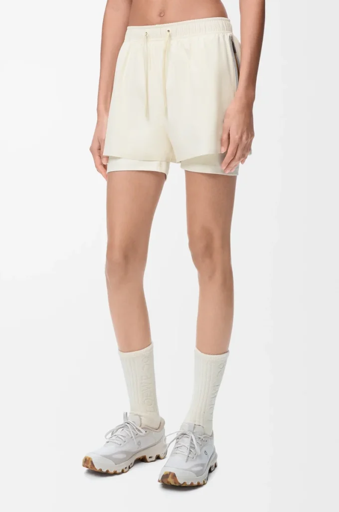 Performance shorts in technical shell Ivory Performance shorts in technical shell Ivory