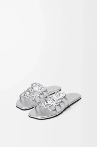 Petal Anagram slide in laminated lambskin Silver