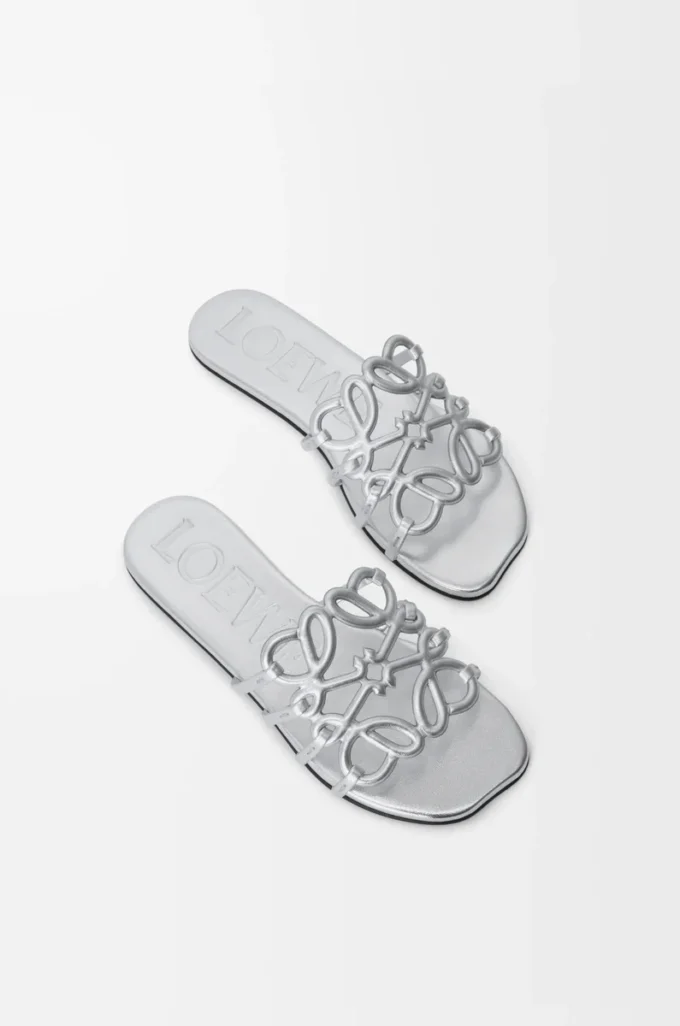 Petal Anagram slide in laminated lambskin Silver