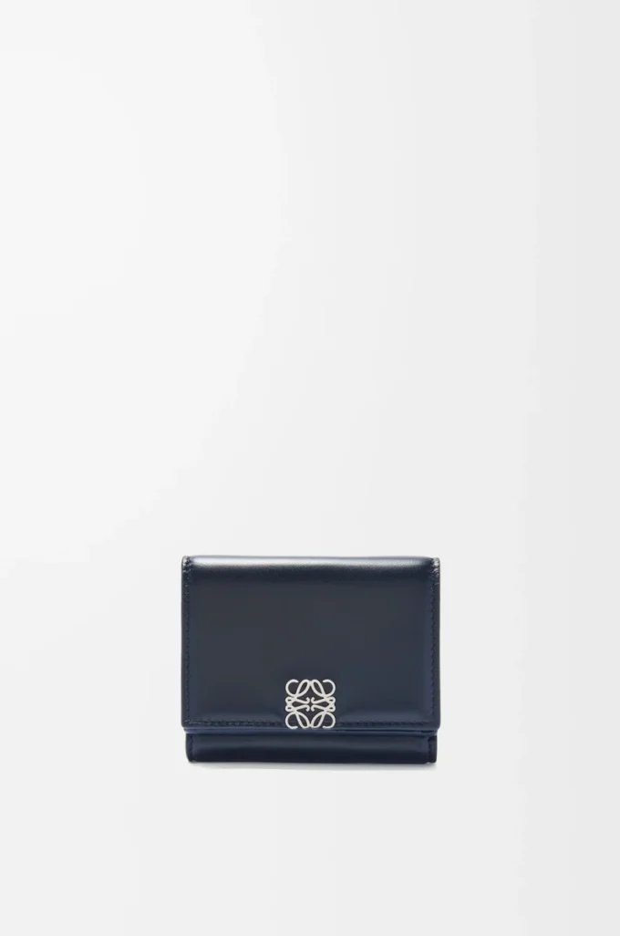 Puffer Anagram trifold wallet in shiny nappa calfskin Deep Navy Puffer Anagram trifold wallet in shiny nappa calfskin Deep Navy
