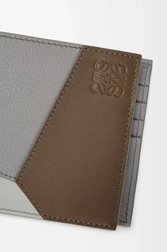 Puzzle bifold wallet in classic calfskin Winter Brown/Ash Grey