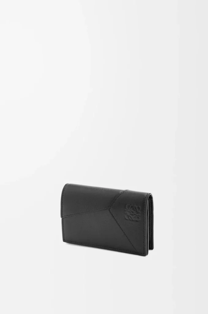 Puzzle business cardholder in classic calfskin Black
