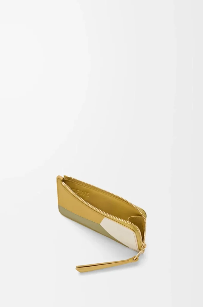 Puzzle coin cardholder in classic calfskin Ginger/Sea Salt