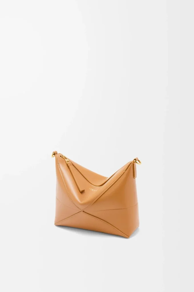 Puzzle Fold pouch in shiny nappa calfskin Warm Desert Puzzle Fold pouch in shiny nappa calfskin Warm Desert