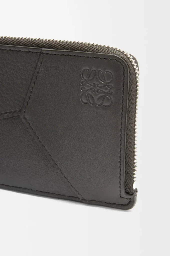 Puzzle long coin cardholder in classic calfskin Dark Grey Puzzle long coin cardholder in classic calfskin Dark Grey