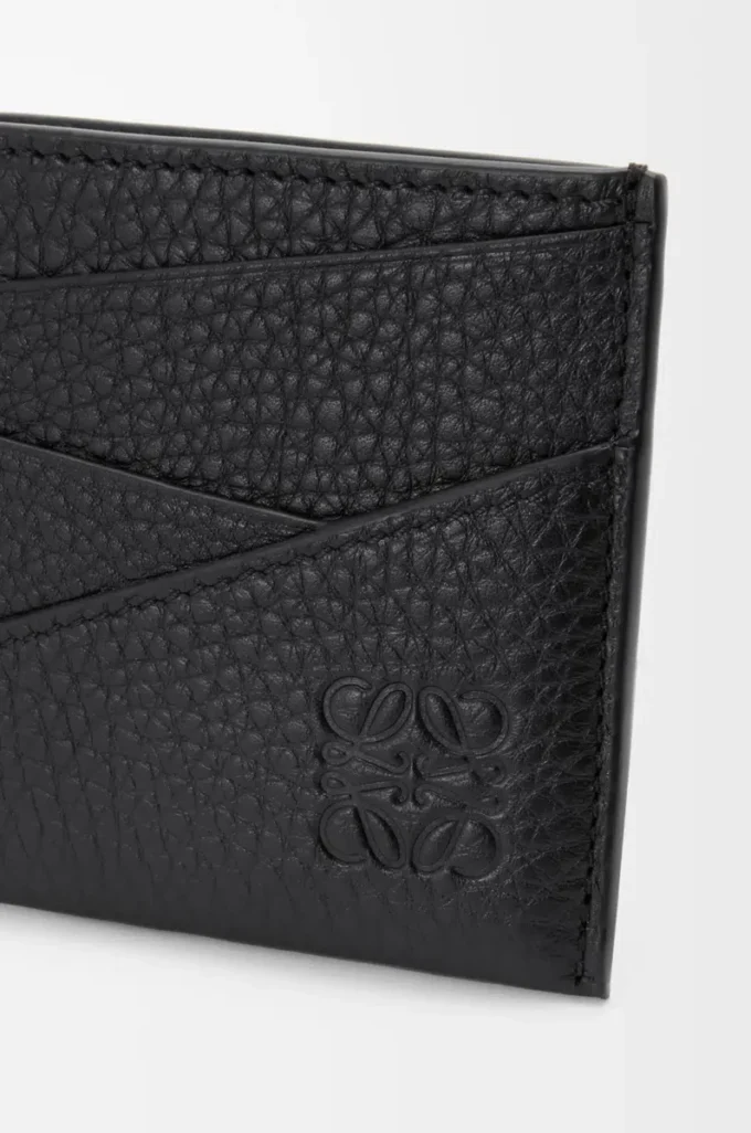 Puzzle plain cardholder in supple grained calfskin Black Puzzle plain cardholder in supple grained calfskin Black