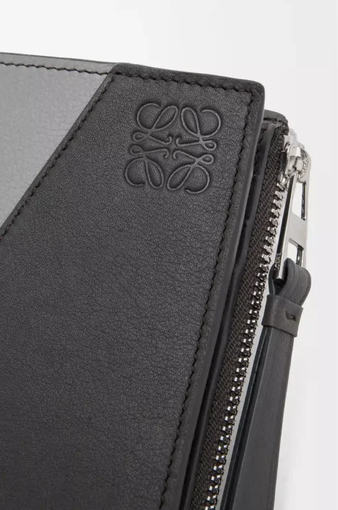 Puzzle slim compact wallet in classic calfskin Asphalt Grey/Storm Blue Puzzle slim compact wallet in classic calfskin Asphalt Grey/Storm Blue