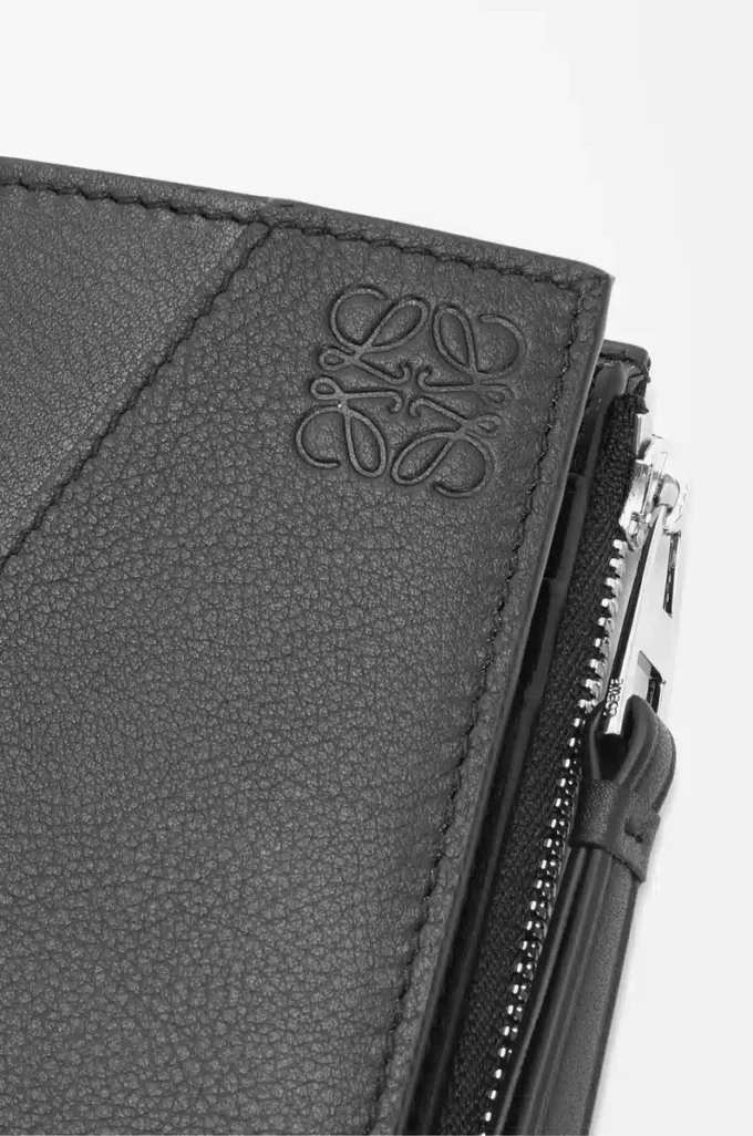 Puzzle slim compact wallet in classic calfskin Black Puzzle slim compact wallet in classic calfskin Black