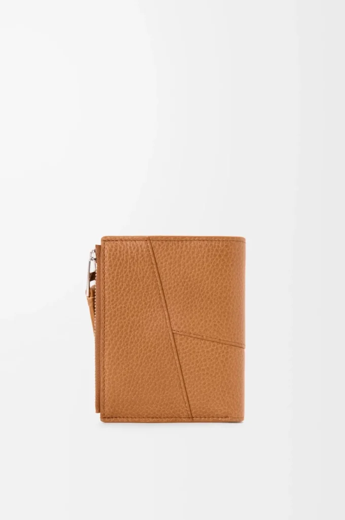 Puzzle slim compact wallet in supple grained calfskin Light Canyon Brown Puzzle slim compact wallet in supple grained calfskin Light Canyon Brown