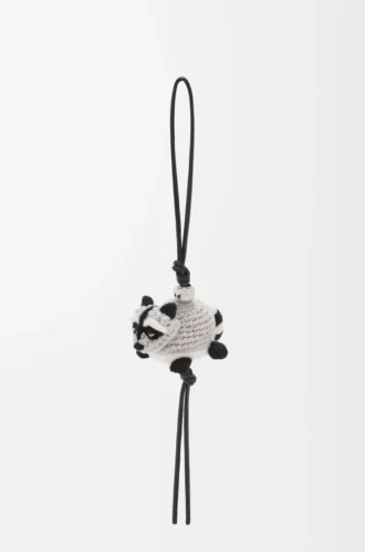 Raccoon charm in felt Grey