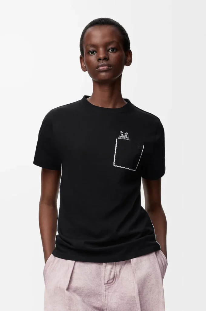 Regular fit T-shirt in cotton Black Regular fit T-shirt in cotton Black