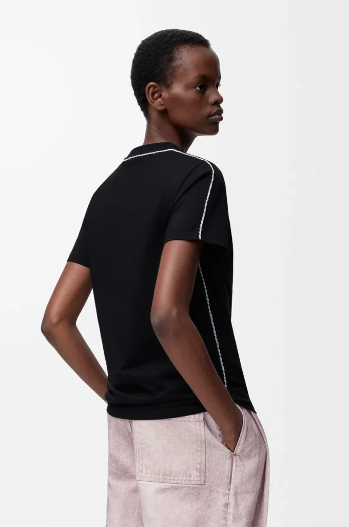Regular fit T-shirt in cotton Black Regular fit T-shirt in cotton Black