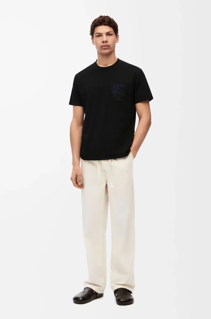 Relaxed fit T-shirt in cotton Black Relaxed fit T-shirt in cotton Black