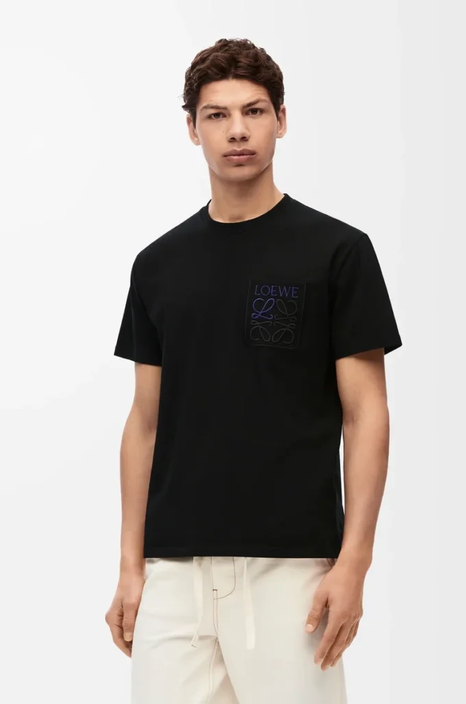 Relaxed fit T-shirt in cotton Black Relaxed fit T-shirt in cotton Black