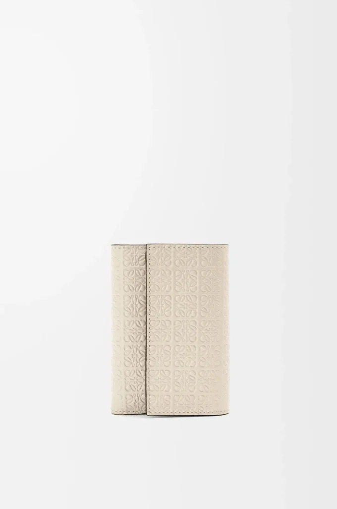 Repeat small vertical wallet in embossed silk calfskin Light Oat Repeat small vertical wallet in embossed silk calfskin Light Oat