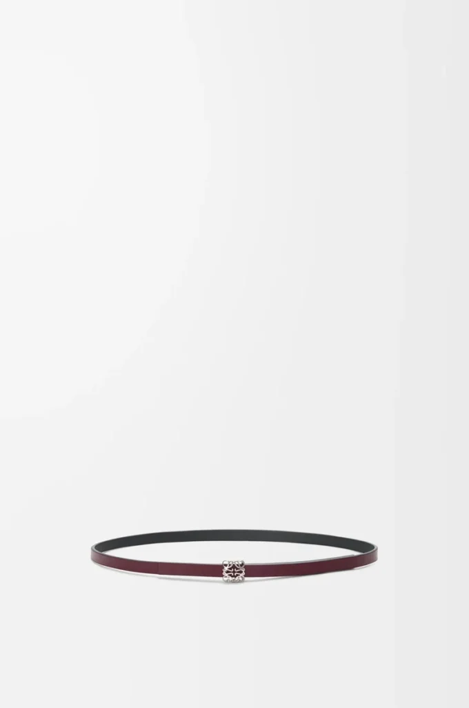 Reversible Anagram Bombé belt in smooth calfskin Black/Burgundy Reversible Anagram Bombé belt in smooth calfskin Black/Burgundy