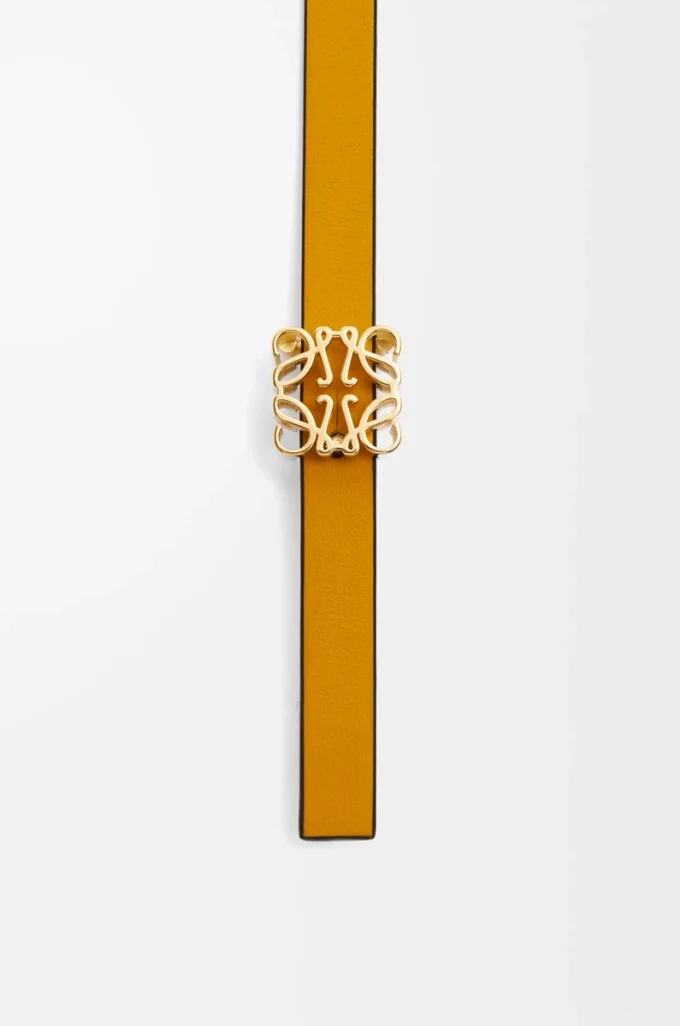 Reversible Anagram cube belt in smooth calfskin Soft White/Sunflower /Gold Reversible Anagram cube belt in smooth calfskin Soft White/Sunflower /Gold