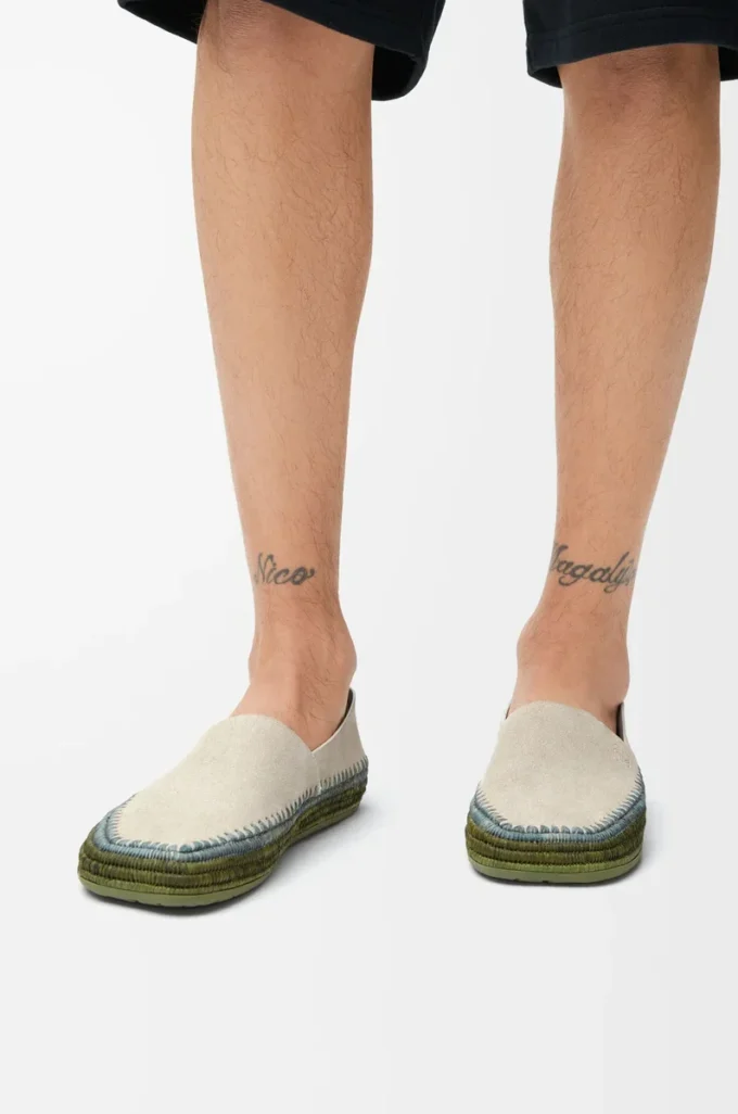 Rio slipper in suede and raffia Light Grey Rio slipper in suede and raffia Light Grey