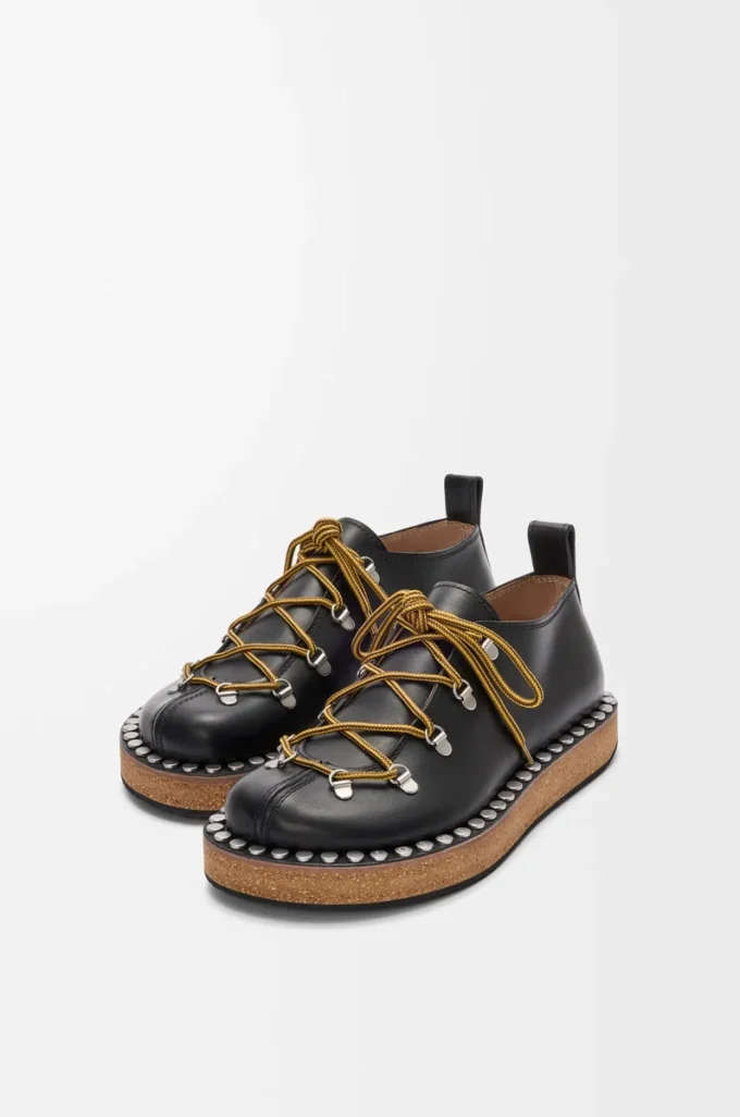 Rivet lace-up in vegetable-tanned calfskin Black Rivet lace-up in vegetable-tanned calfskin Black