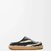 Rivet mule in hairy calfskin Black/White