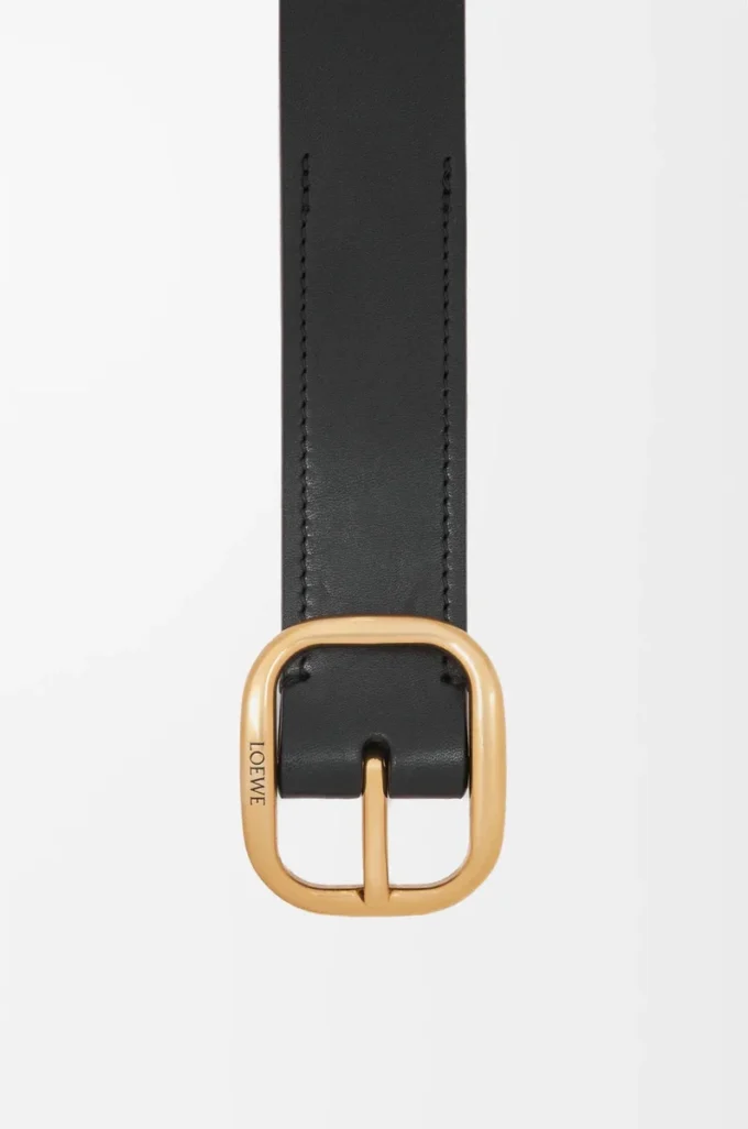 Rounded soft belt in classic calfskin Black/Gold Rounded soft belt in classic calfskin Black/Gold