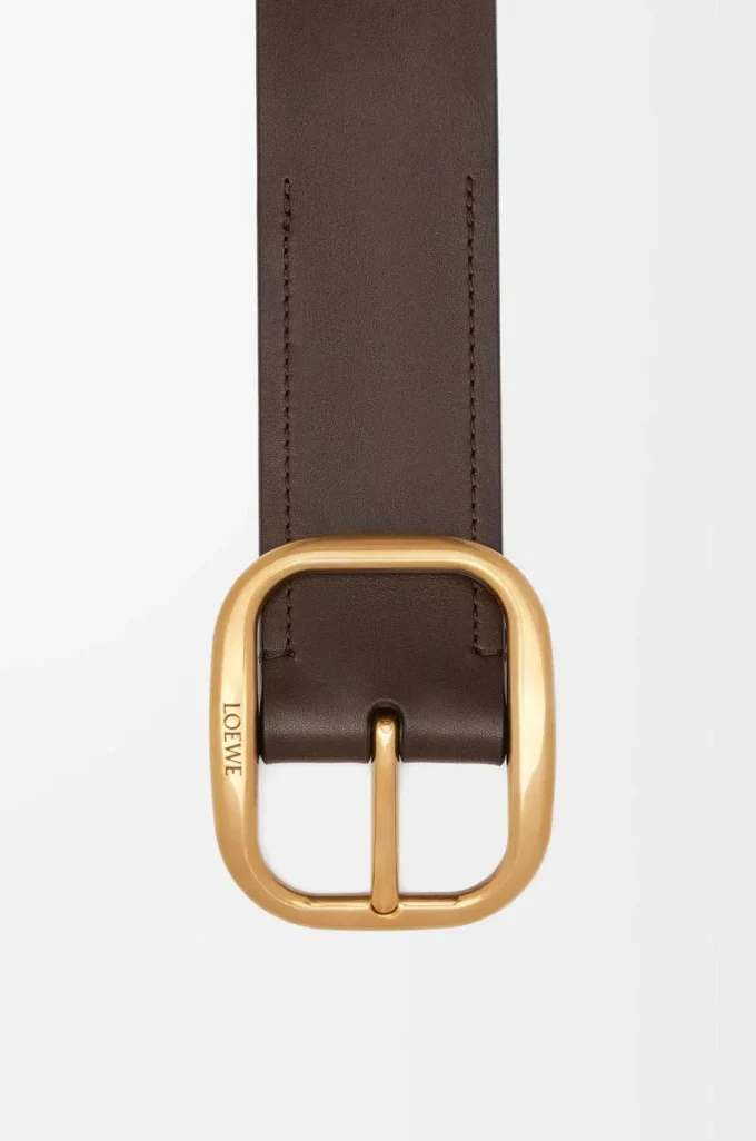 Rounded soft belt in classic calfskin Dark Brown Rounded soft belt in classic calfskin Dark Brown