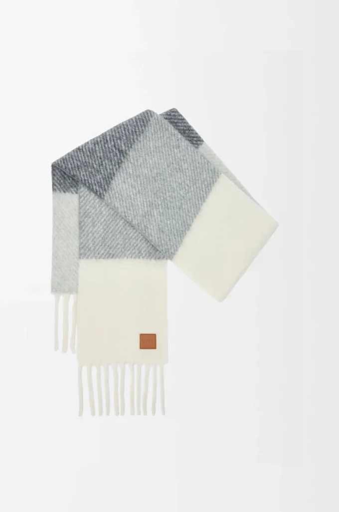 Scarf in alpaca and wool blend Grey/White Scarf in alpaca and wool blend Grey/White