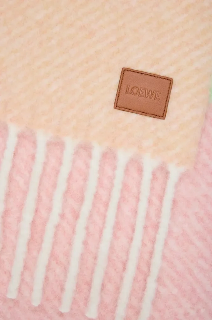 Scarf in alpaca and wool blend Peach/Matcha/Pink Scarf in alpaca and wool blend Peach/Matcha/Pink