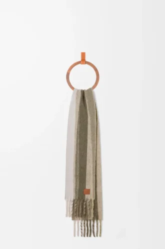 Scarf in alpaca and wool blend Soft White/Khaki Multitone