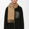 Scarf in cashmere Beige Scarf in cashmere Beige