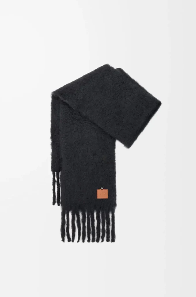 Scarf in mohair and wool blend Black Scarf in mohair and wool blend Black