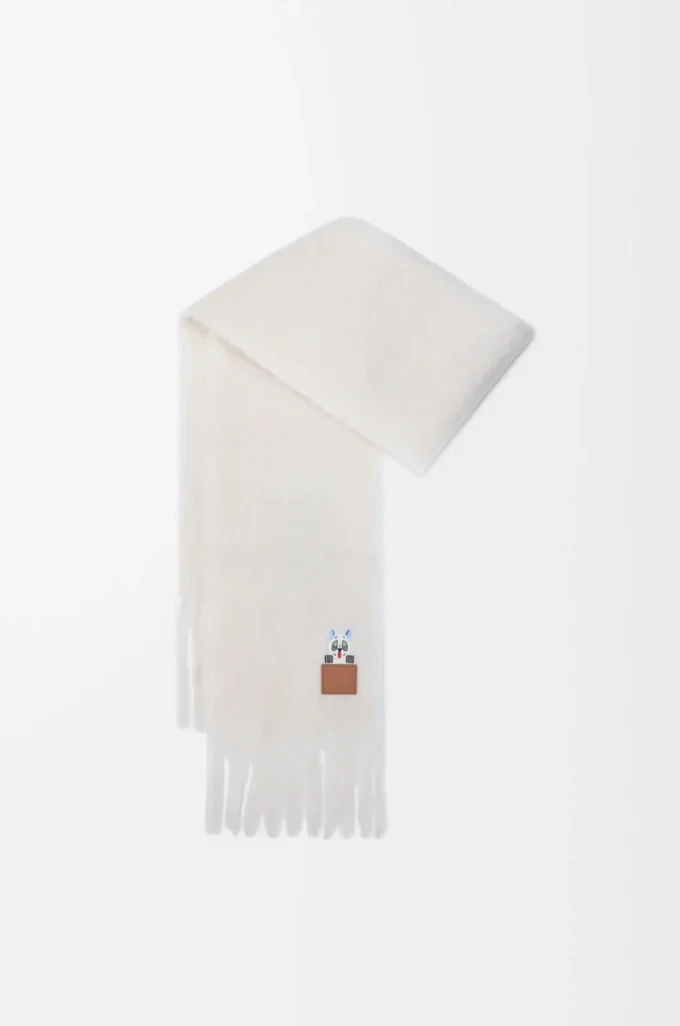 Scarf in mohair and wool blend White Scarf in mohair and wool blend White