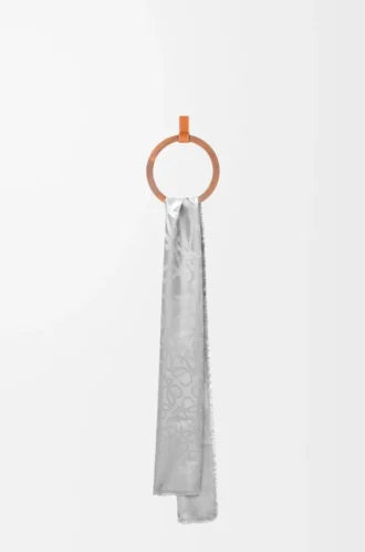 Scarf in silk and wool Light Grey