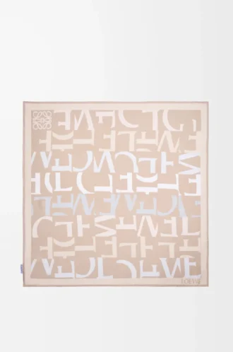 Scarf in silk Light Beige/Beige