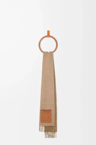 Scarf in wool and cashmere Beige
