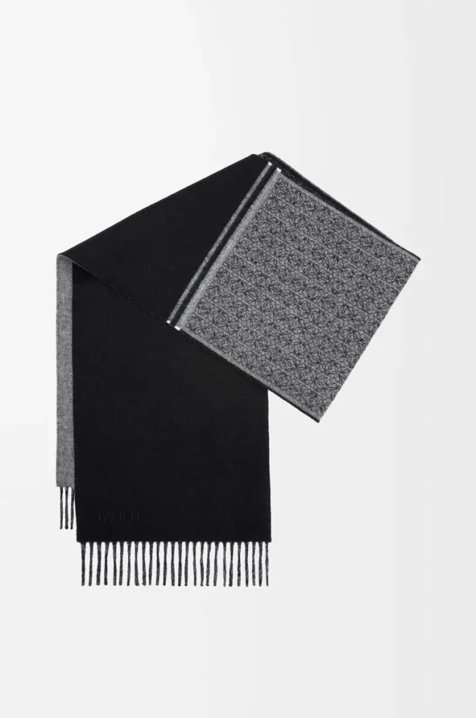 Scarf in wool and cashmere Black/Grey Scarf in wool and cashmere Black/Grey