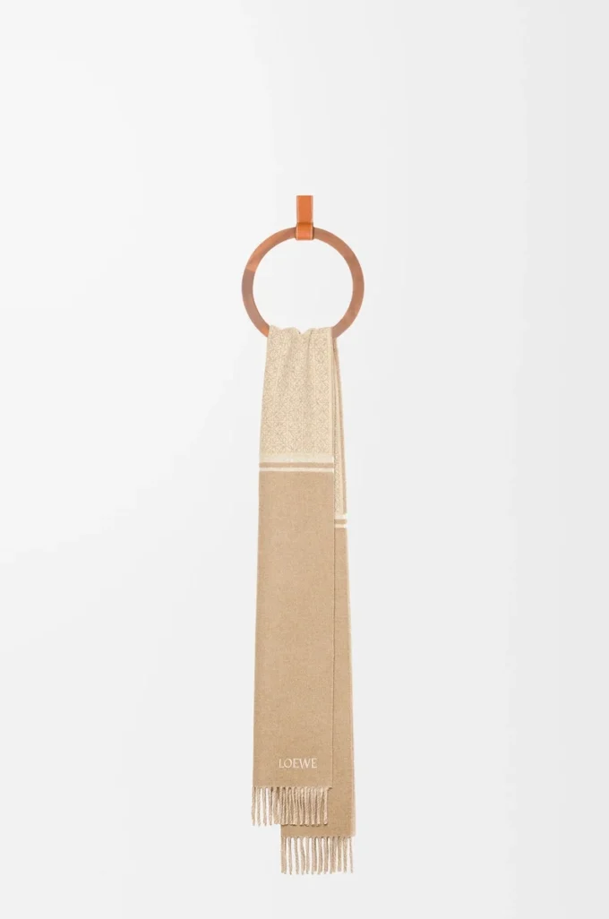 Scarf in wool and cashmere Camel/White Scarf in wool and cashmere Camel/White