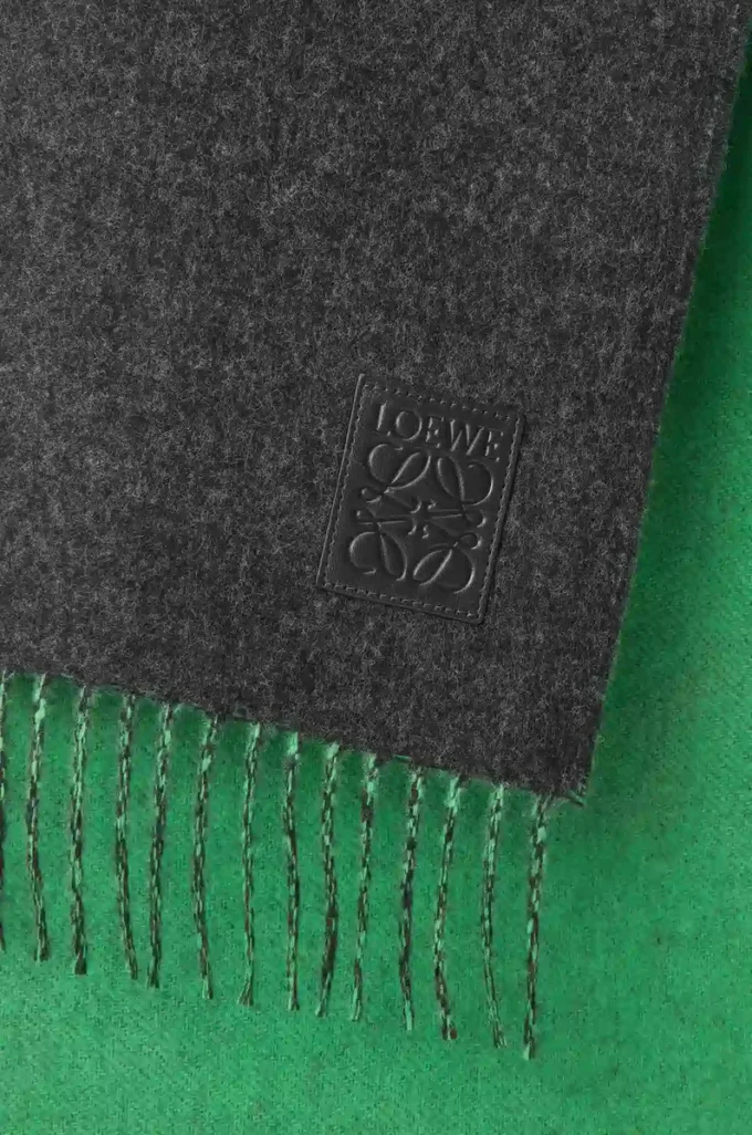 Scarf in wool and cashmere Dark Green/Green
