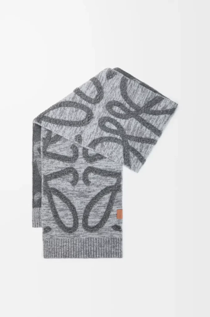 Scarf in wool and cashmere Grey Melange Scarf in wool and cashmere Grey Melange