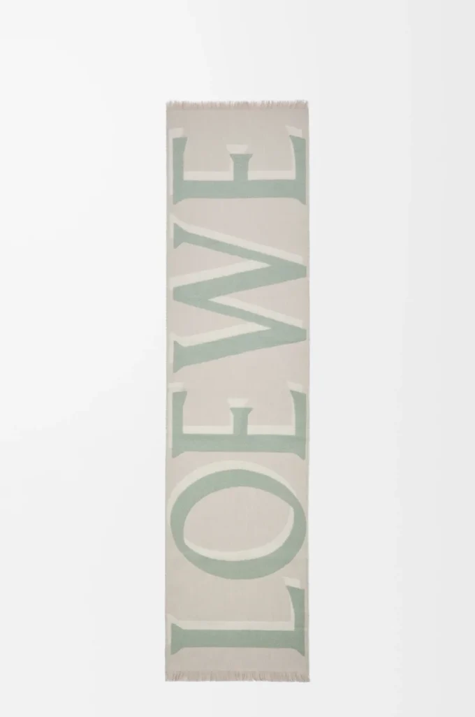 Scarf in wool and cashmere Light Beige/Light Green Scarf in wool and cashmere Light Beige/Light Green