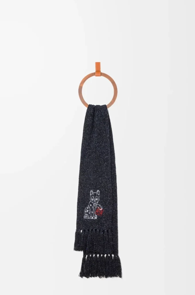 Scarf in wool, silk and alpaca blend Black Melange Scarf in wool, silk and alpaca blend Black Melange