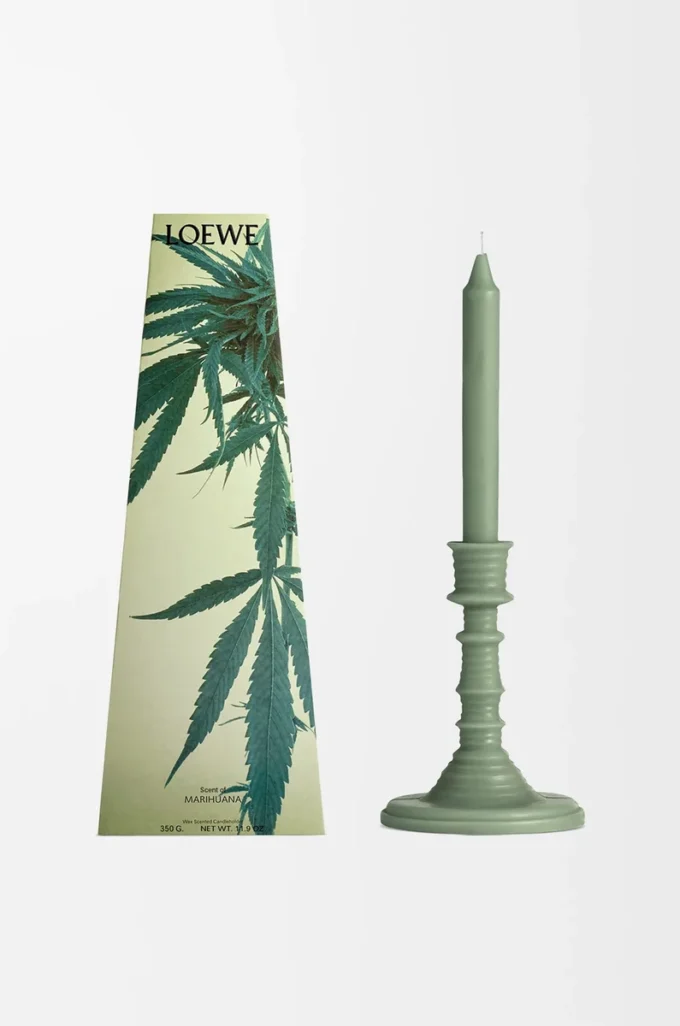 Scent of Marihuana wax candleholder Dark Green Scent of Marihuana wax candleholder Dark Green
