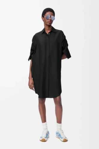Shirt dress in silk Black