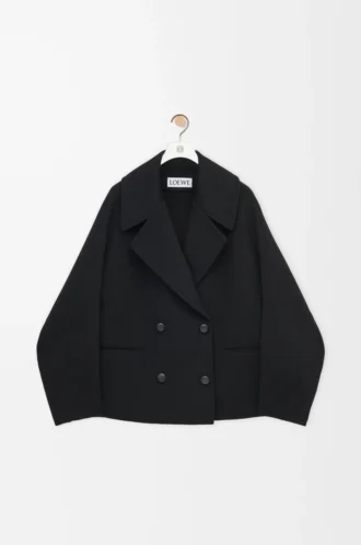 Short coat in wool Black