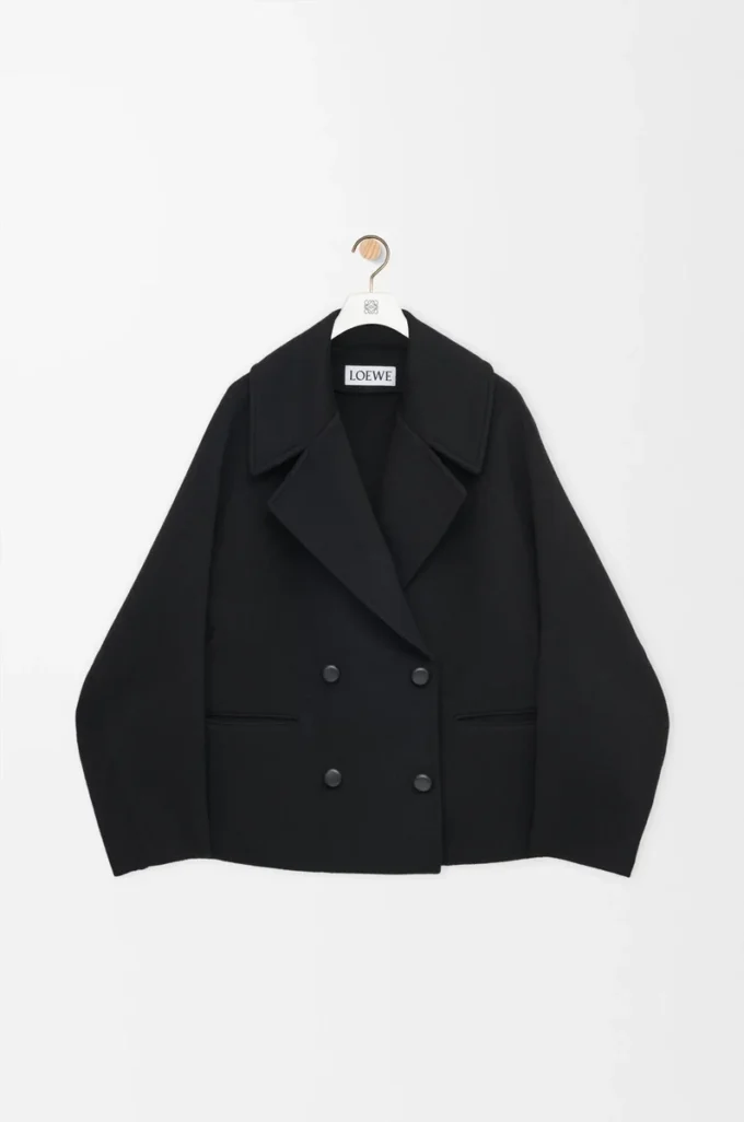 Short coat in wool Black Short coat in wool Black
