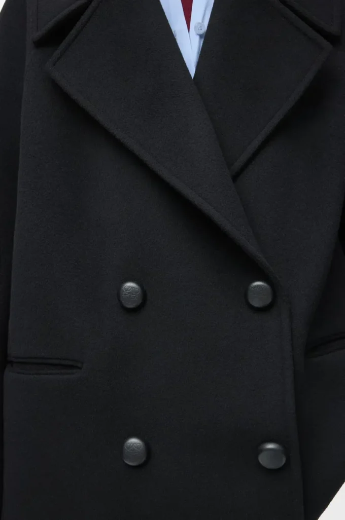 Short coat in wool Black Short coat in wool Black