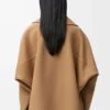 Short coat in wool Camel