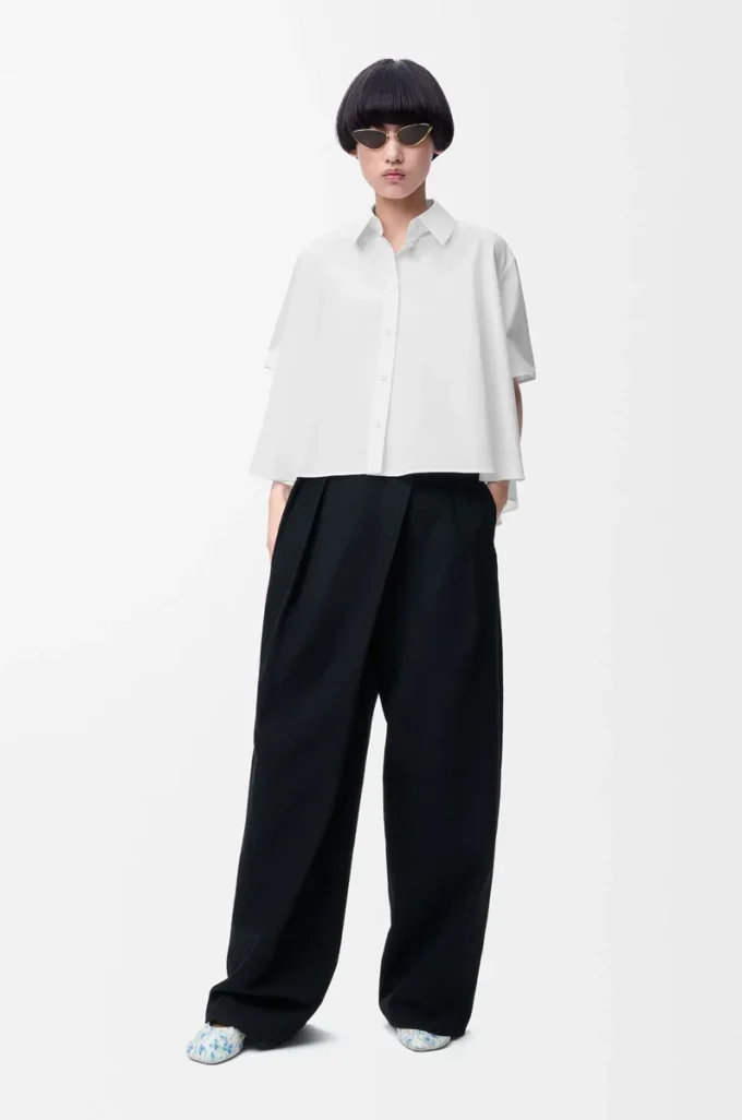 Short sleeve trapeze shirt in cotton White Short sleeve trapeze shirt in cotton White